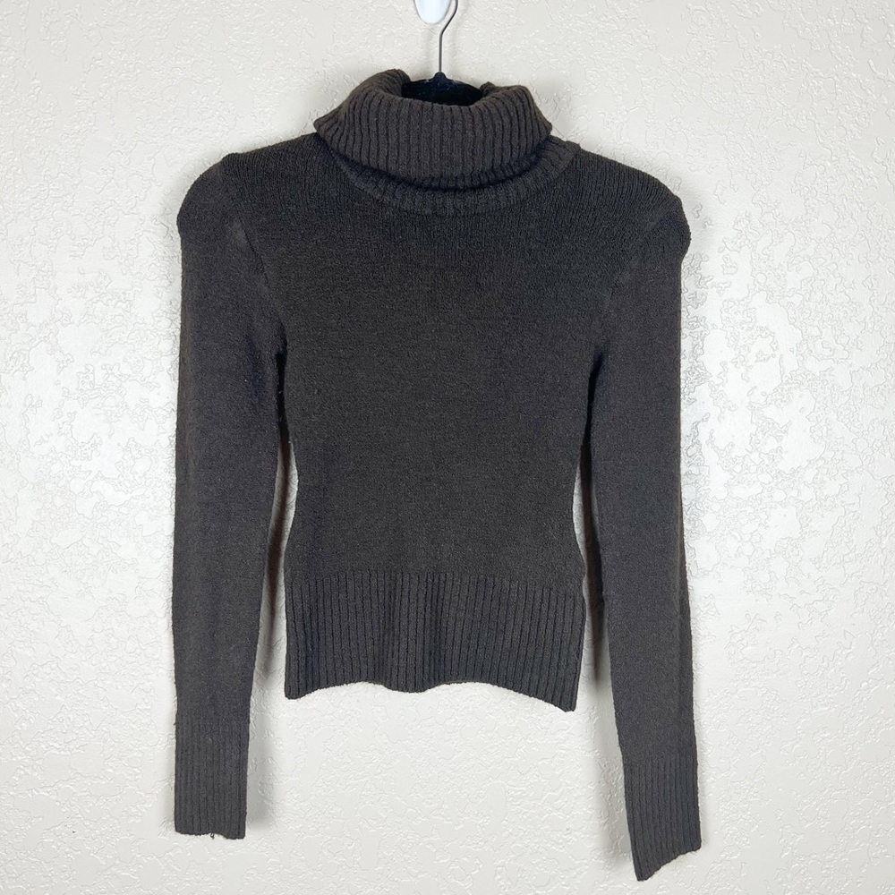 H&M brown ribbed trim turtleneck sweater - Picture 2 of 5